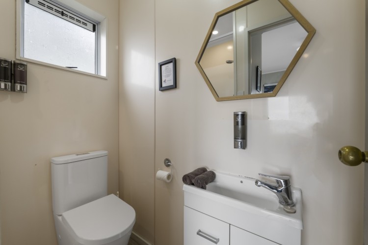 1 Bedroom Self Contained 25