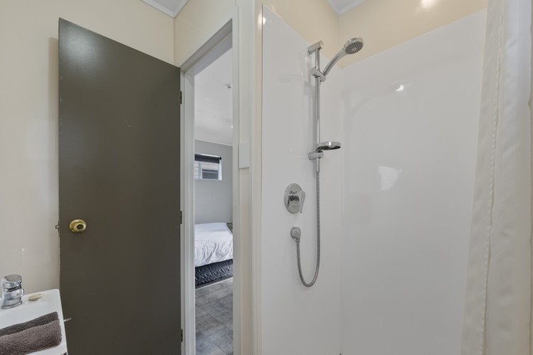 1 Bedroom Self Contained 26