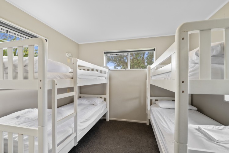 1 Bedroom Self Contained 33