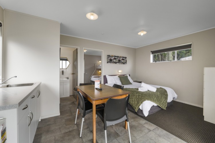 1 Bedroom Self Contained 74