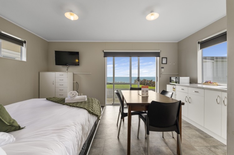 1 Bedroom Self Contained 78