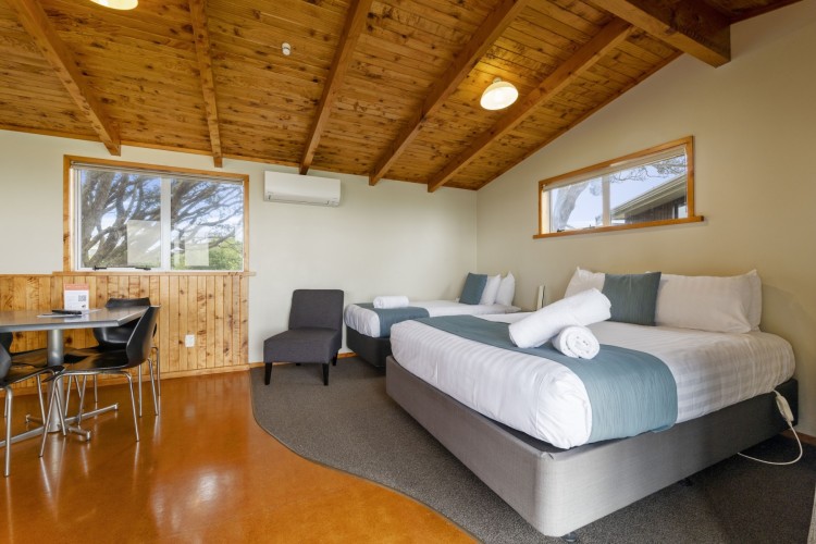 Motel Studio 140
