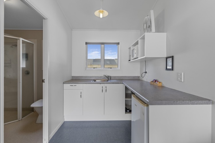 Self Contained Studio 137
