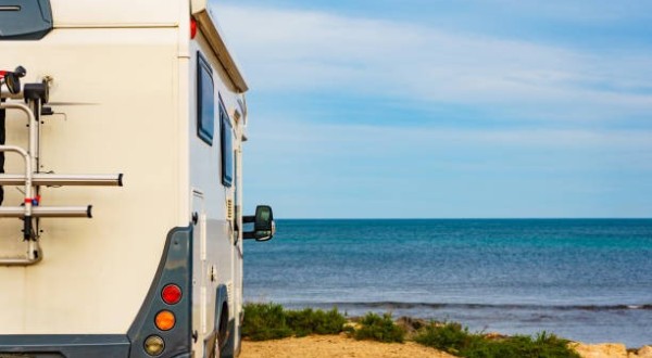 motorhome overlooking the ocean